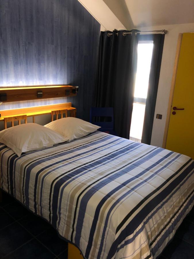 Le Relais D'Etagnac Hotel Bagian luar foto